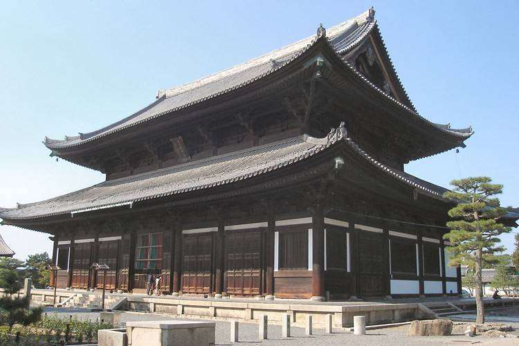 Буцу-до (Зал Будды) Тофуку-дзи. Другое название - Хон-до