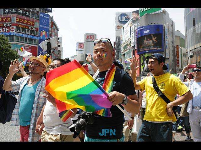 Гей парад в Токио.