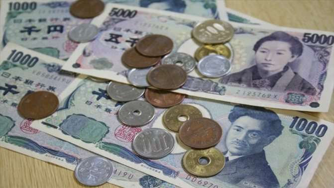 какие деньги в Японии