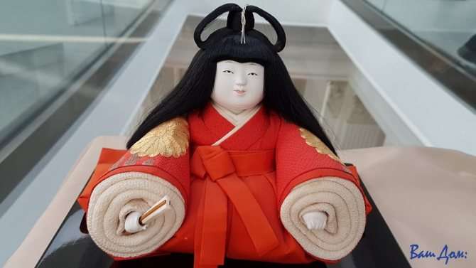 Японская кукла